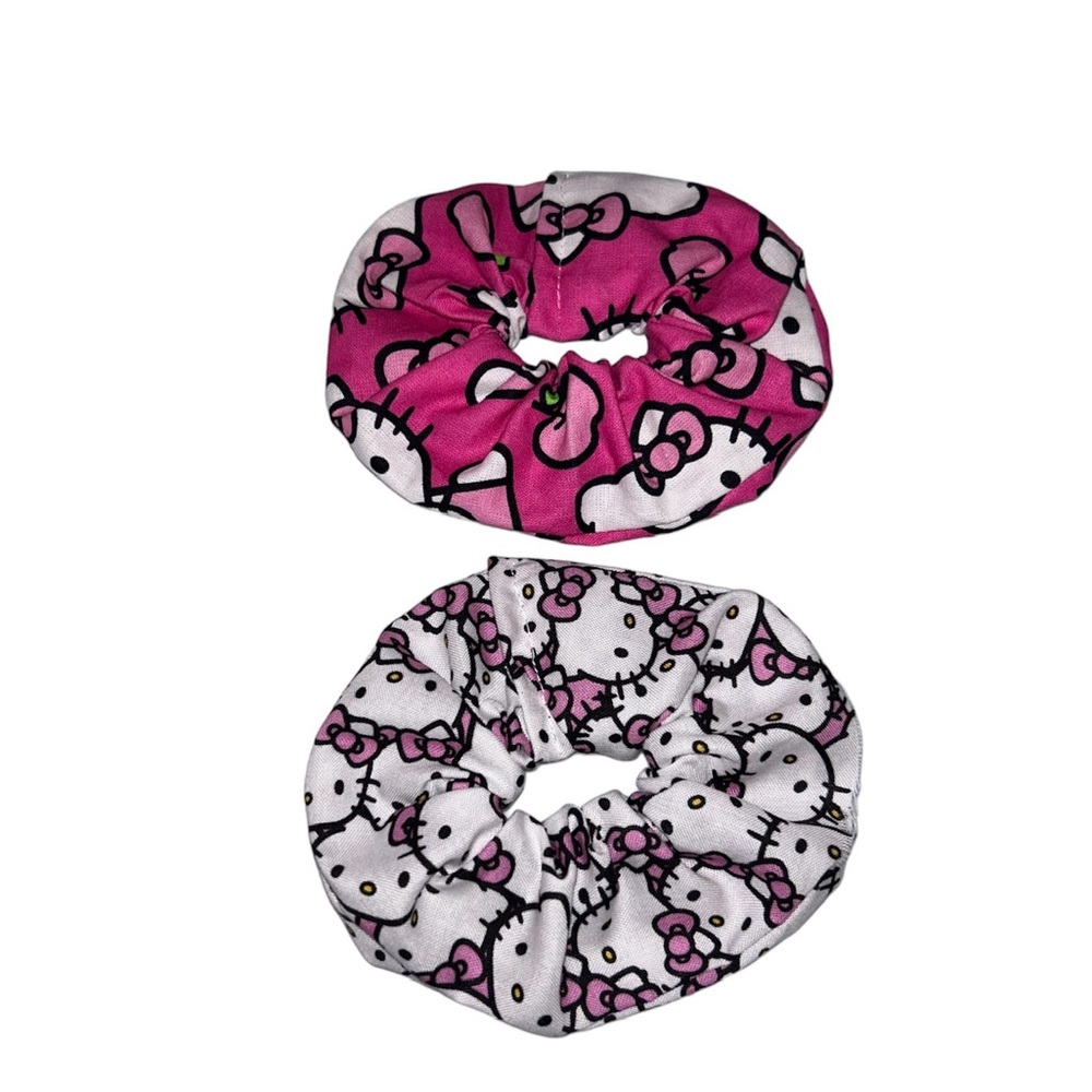 Oversized 2 Pack Hello Kitty Scrunchies